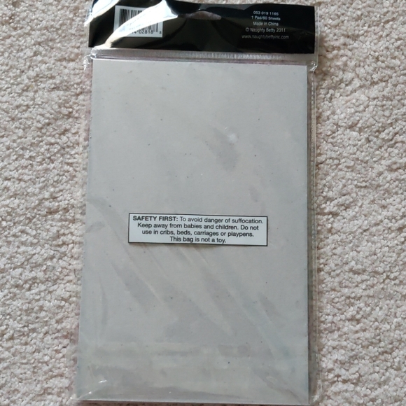 *NWT* Note Pad Bundle Set - Picture 4 of 6